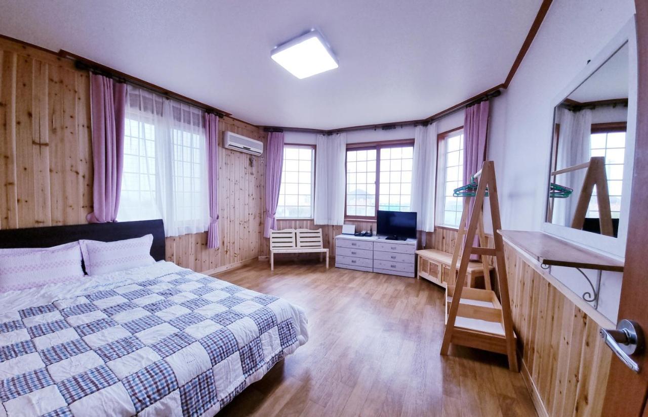 Jeju Again Olle Pension Phòng bức ảnh
